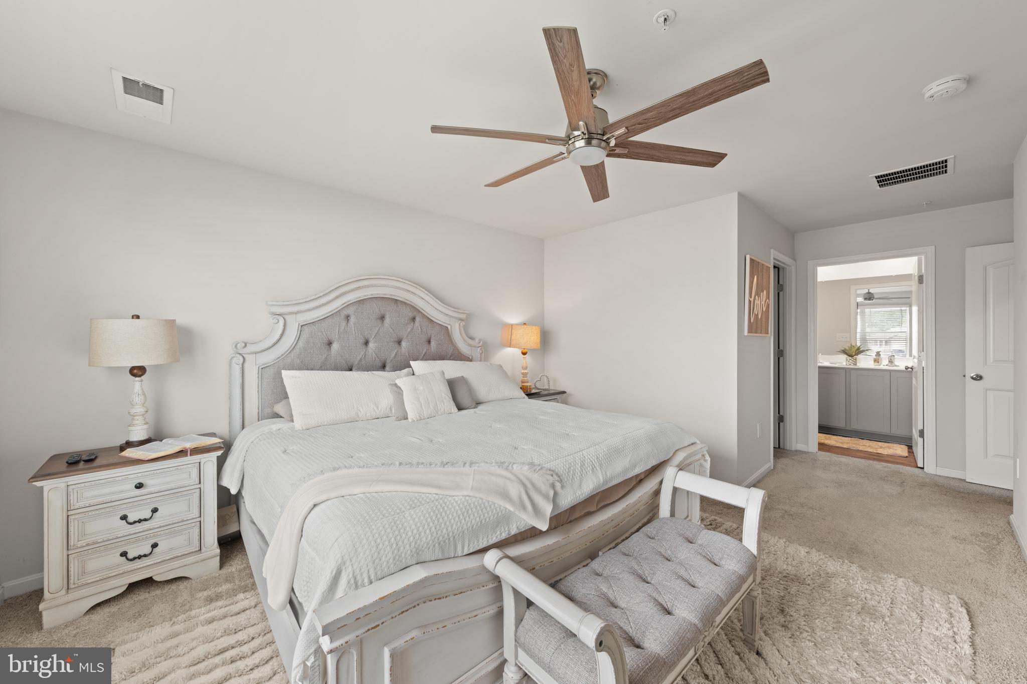 CEDAR COMMONS - Residential