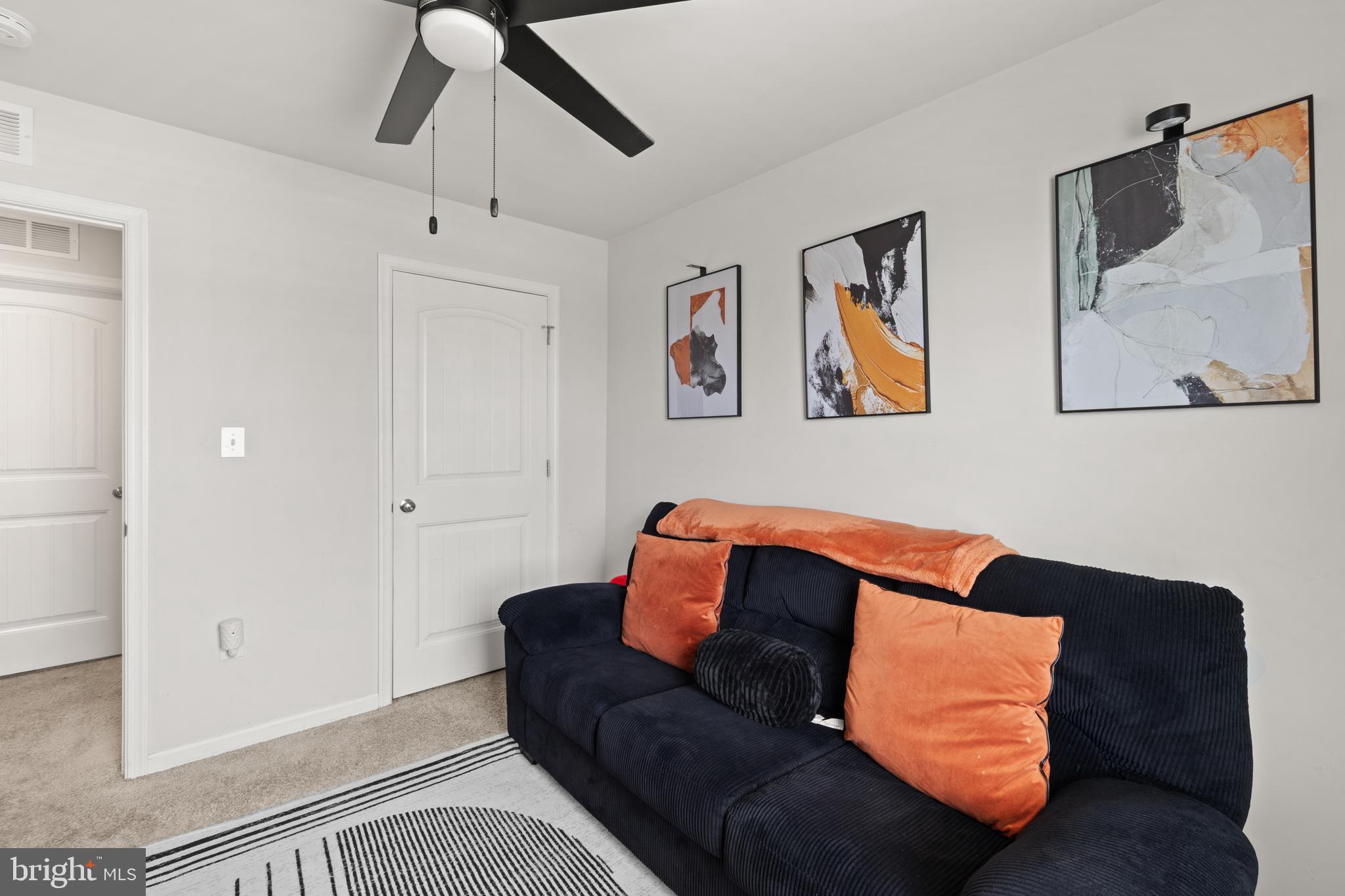 CEDAR COMMONS - Residential