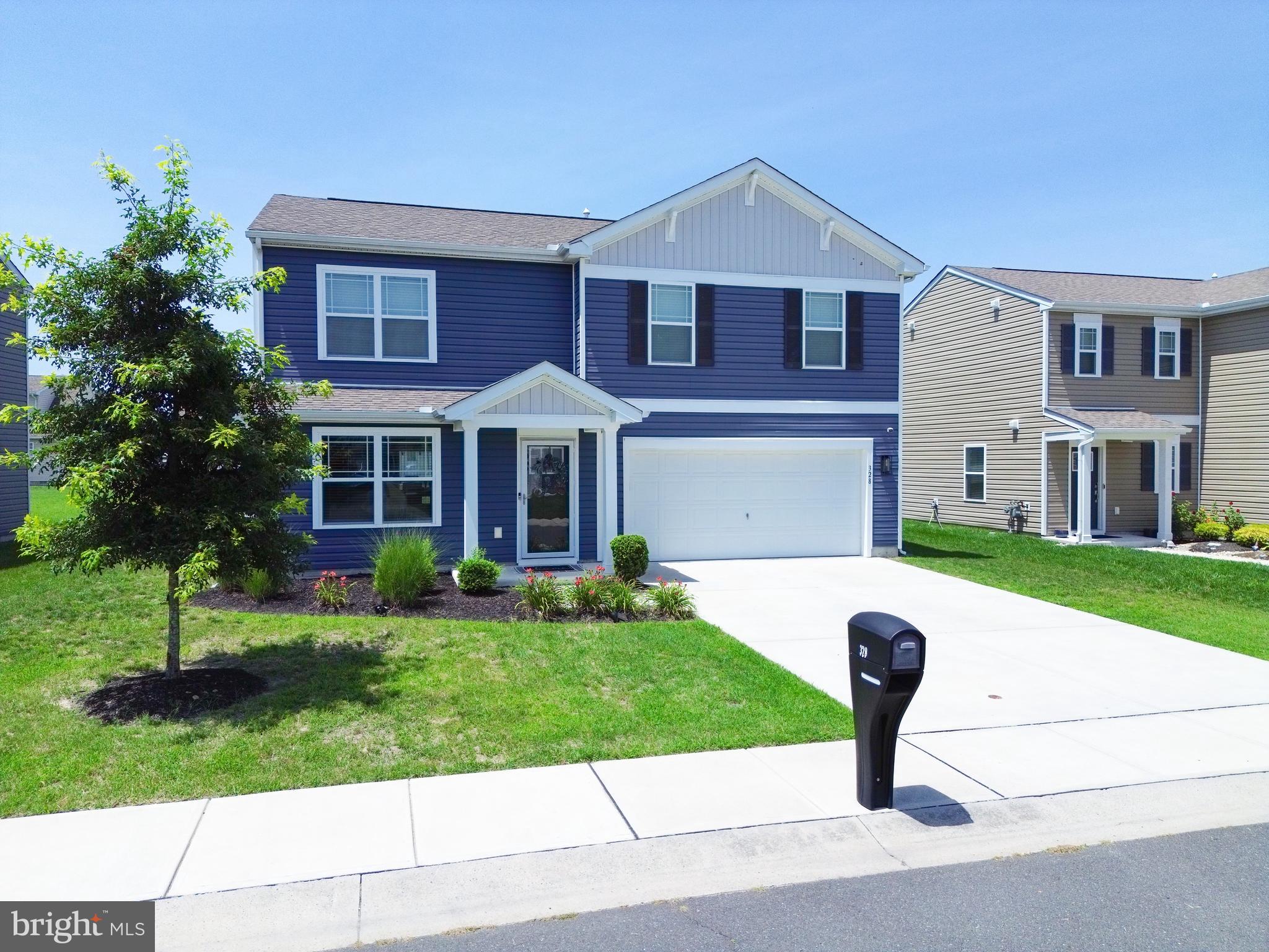 CEDAR COMMONS - Residential