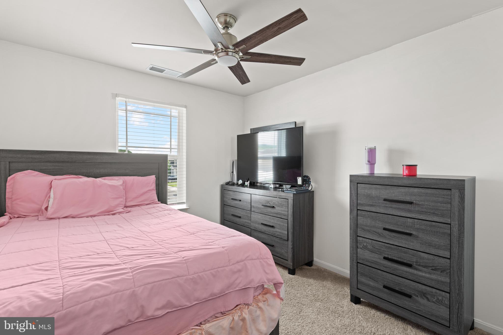 CEDAR COMMONS - Residential