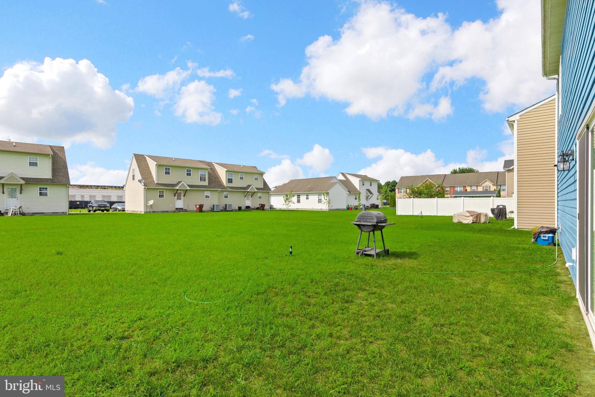 CEDAR COMMONS - Residential