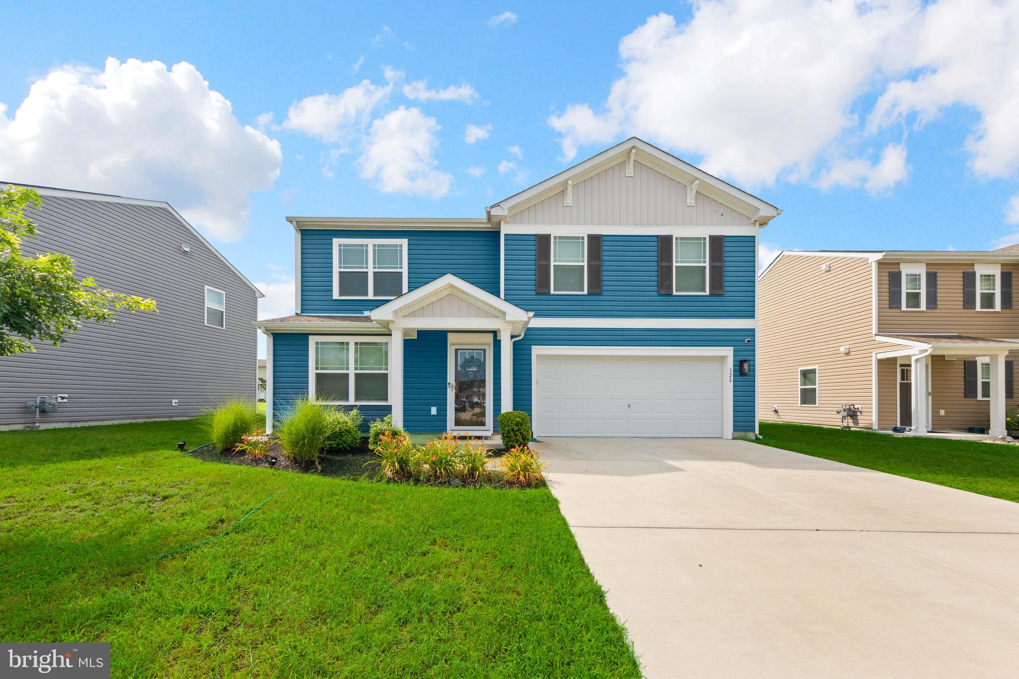 CEDAR COMMONS - Residential