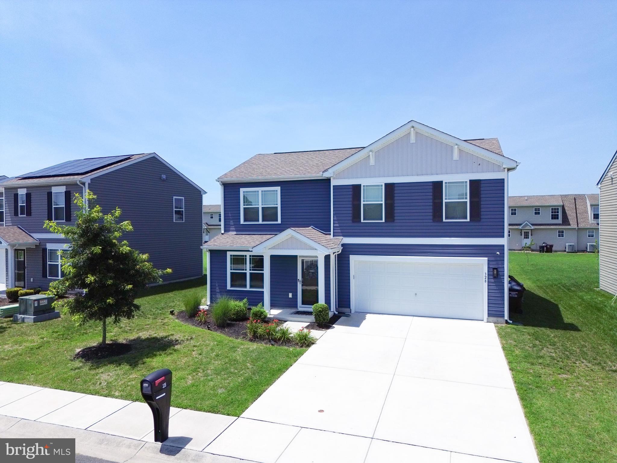 CEDAR COMMONS - Residential