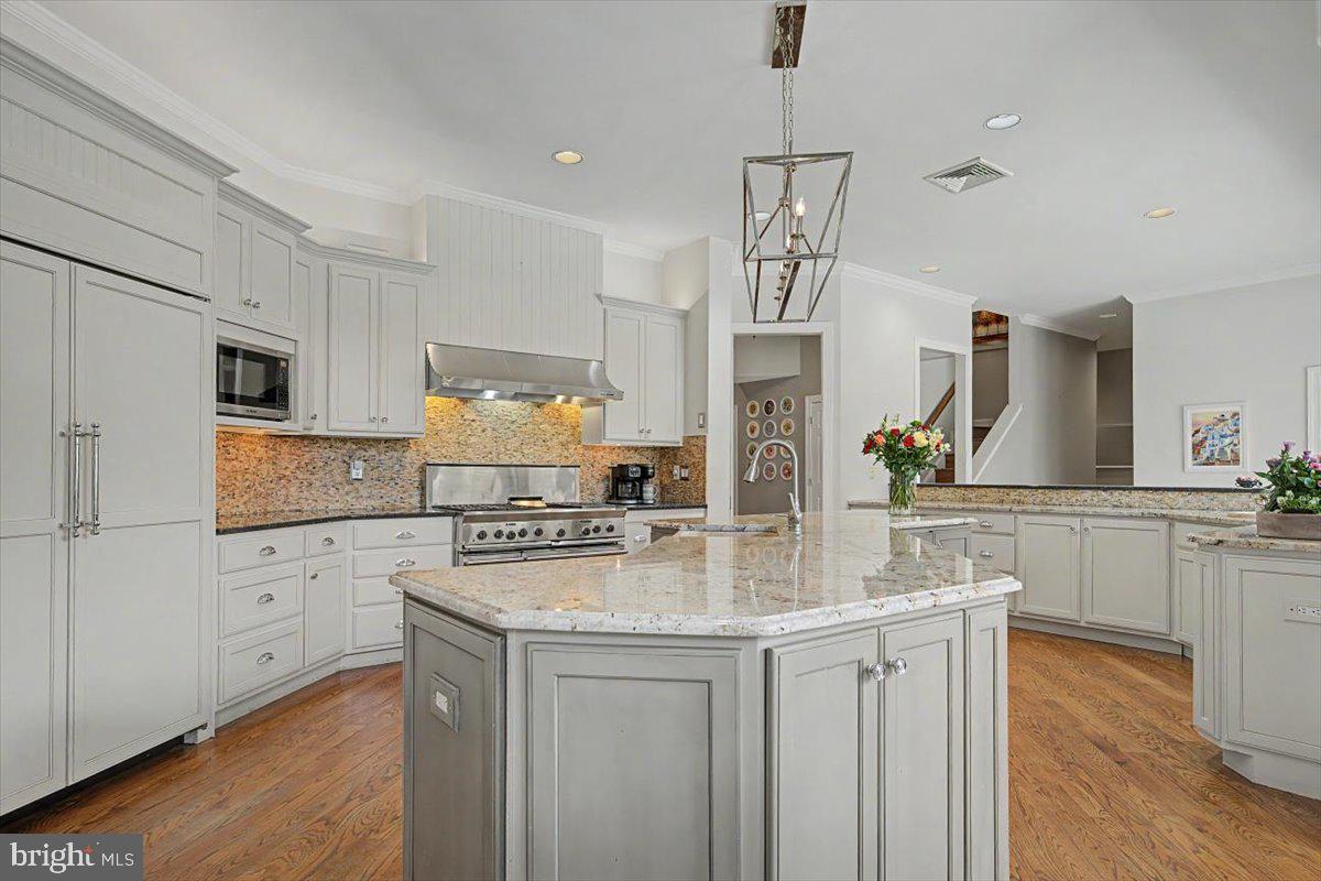STONEY RUN - Residential
