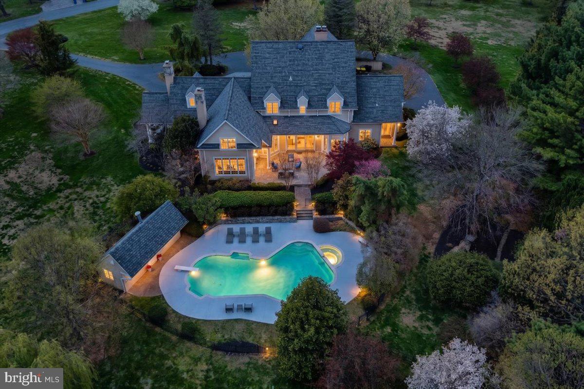 STONEY RUN - Residential