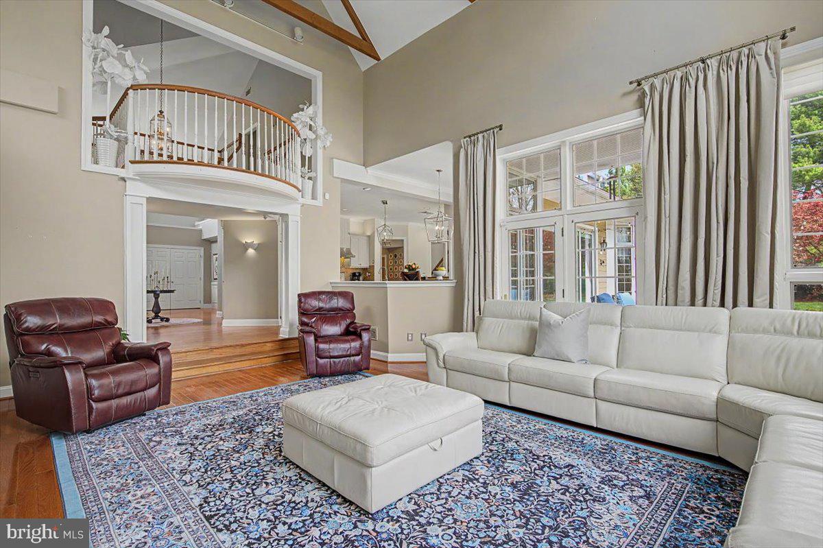 STONEY RUN - Residential