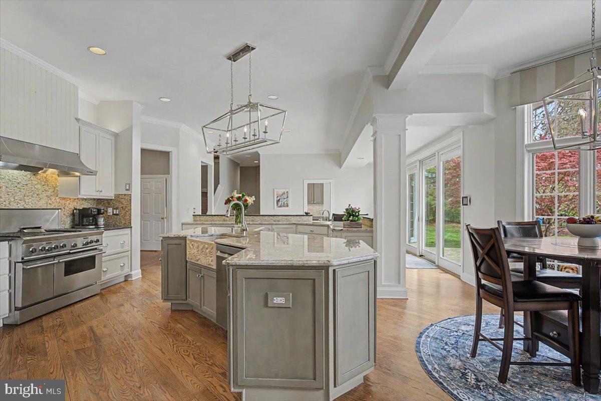 STONEY RUN - Residential