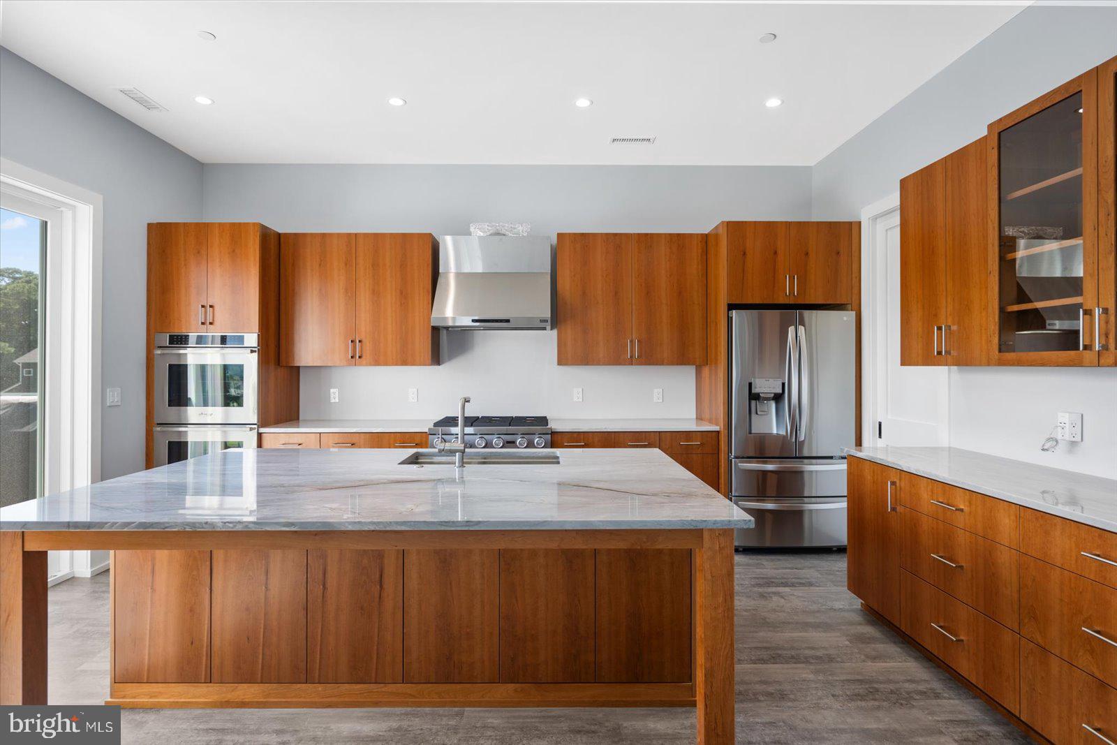 SNUG HARBOR - Residential