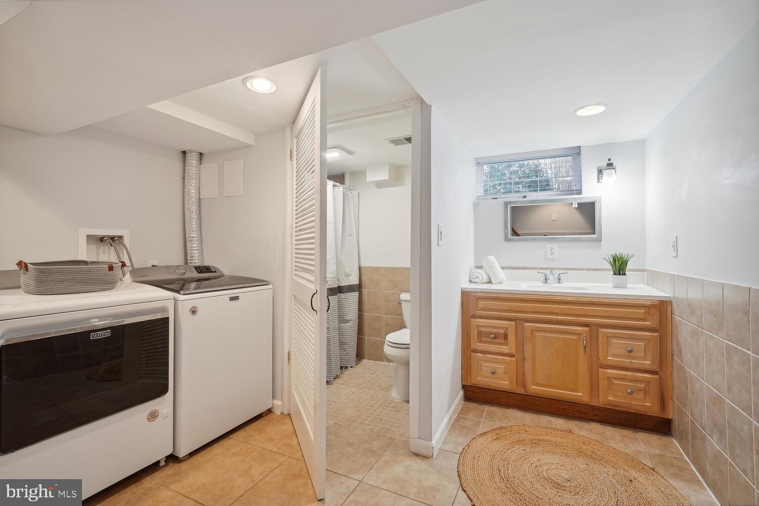 ARLINGTON HILLS - Residential