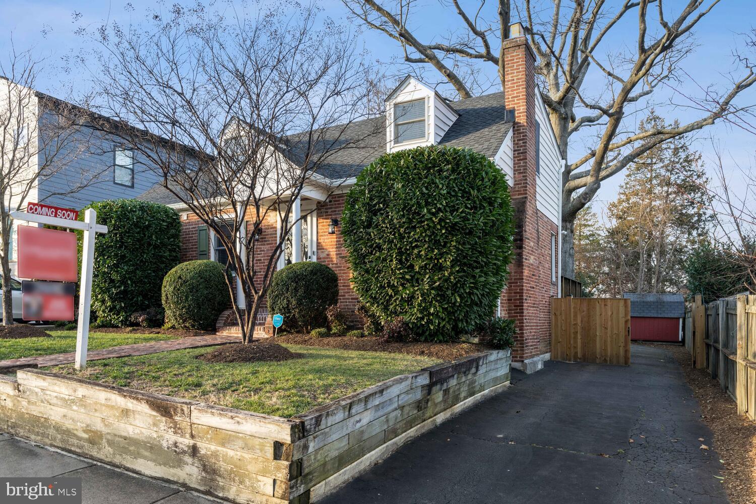 ARLINGTON HILLS - Residential
