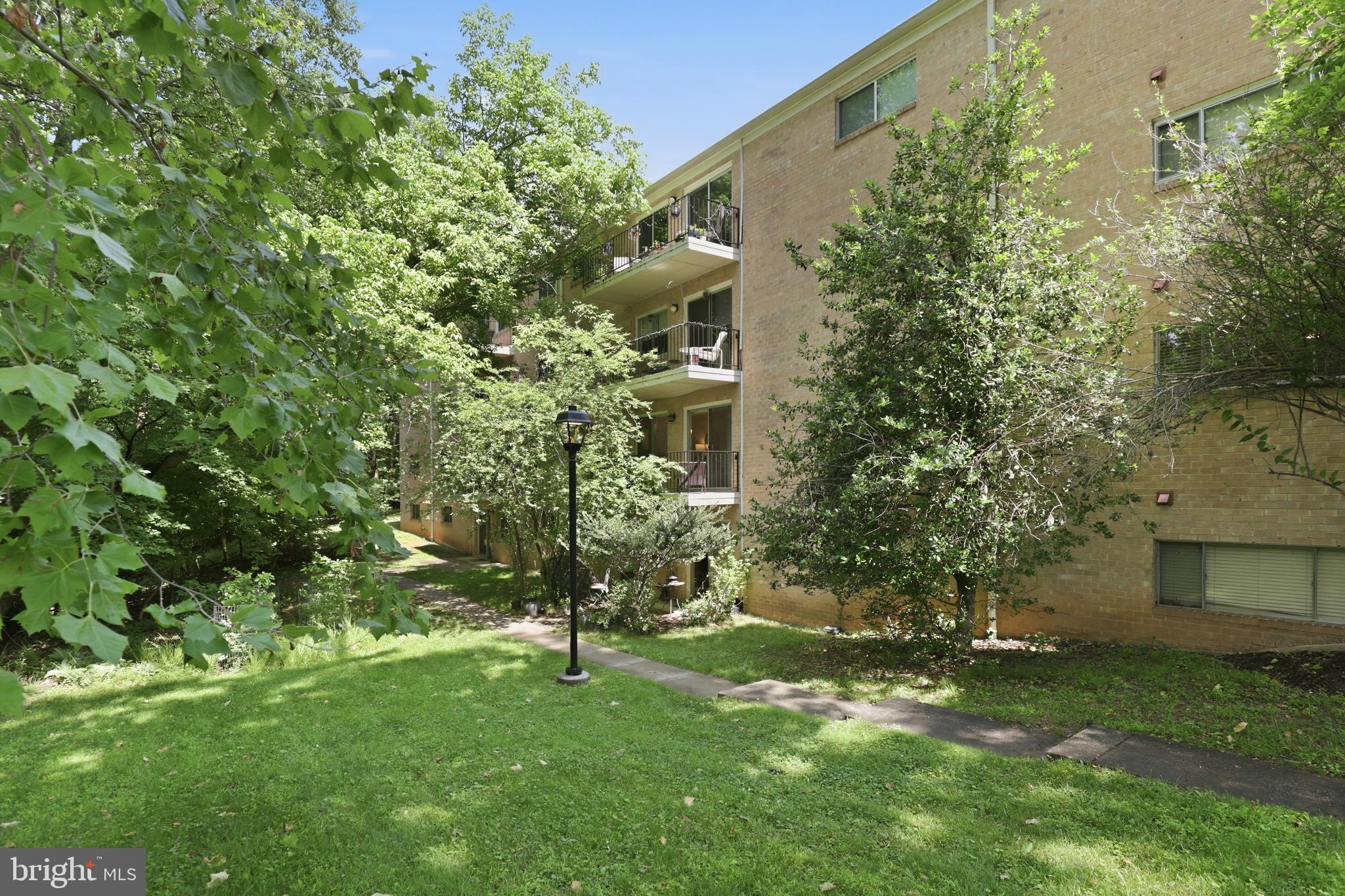 PARKSIDE CONDOMINIUMS - Residential