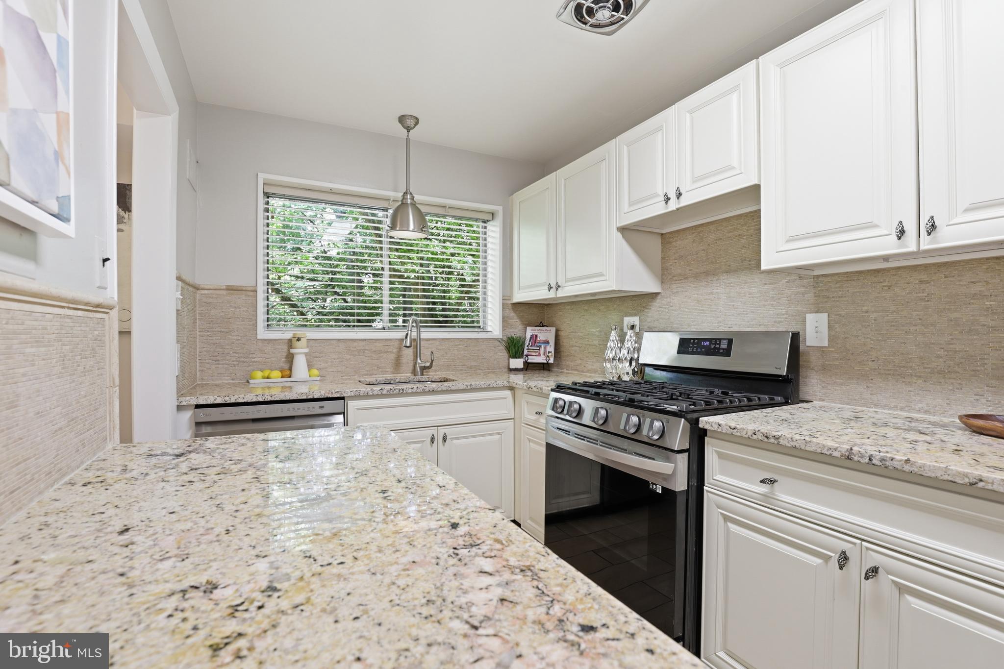 PARKSIDE CONDOMINIUMS - Residential