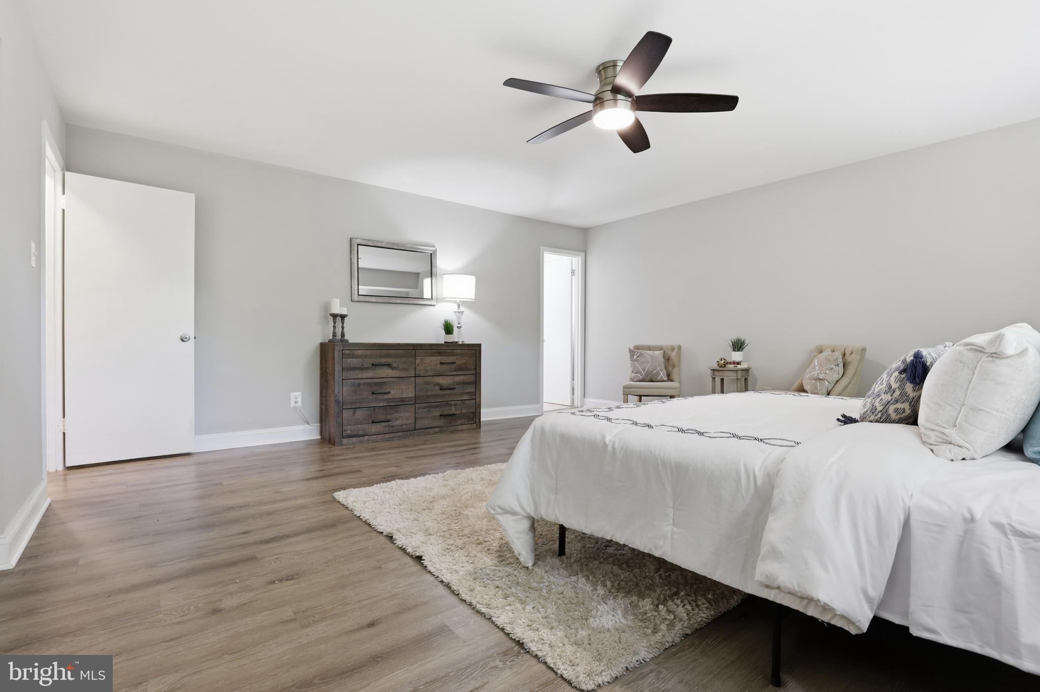 PARKSIDE CONDOMINIUMS - Residential