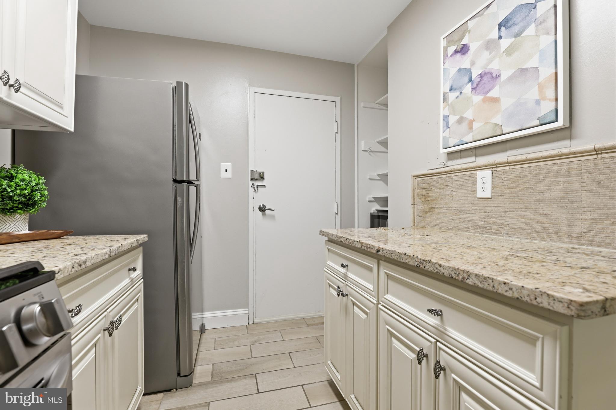 PARKSIDE CONDOMINIUMS - Residential