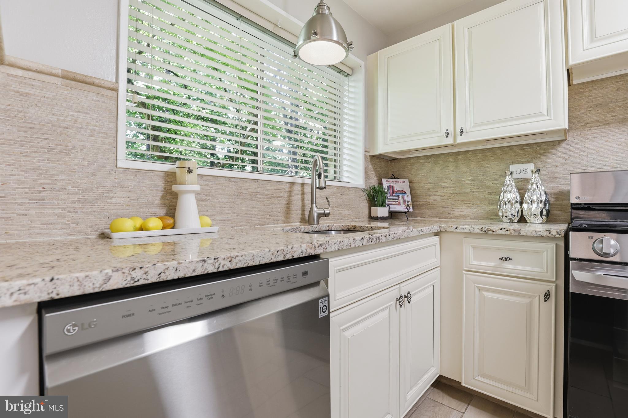PARKSIDE CONDOMINIUMS - Residential