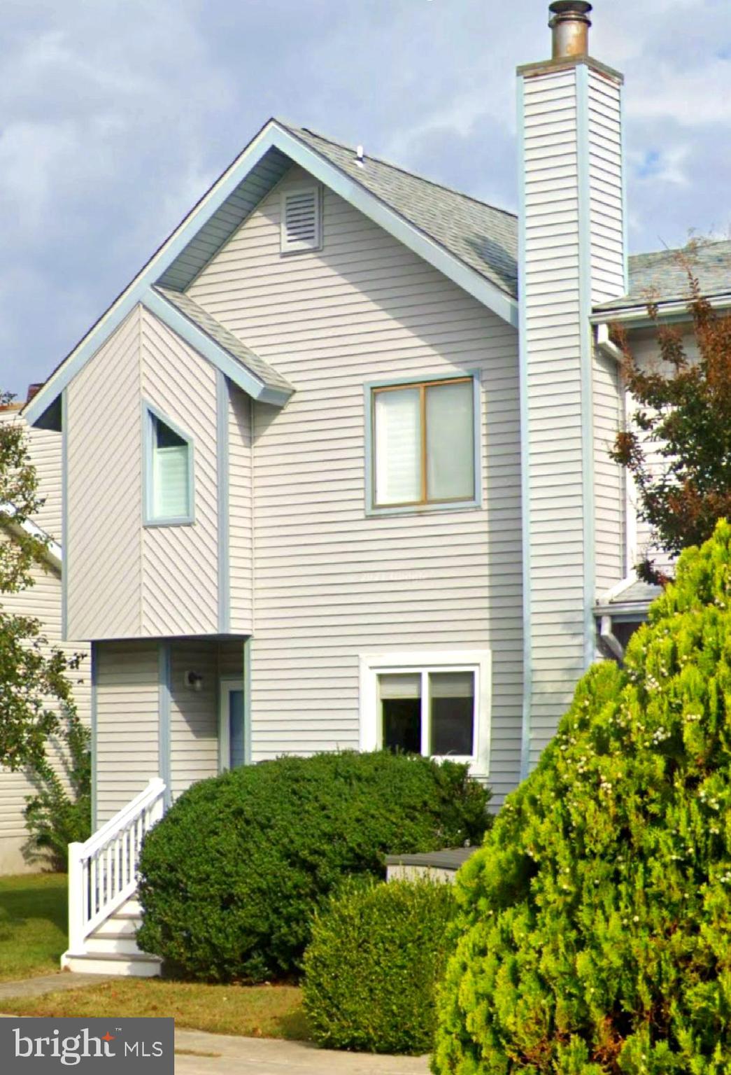 CAINE WOODS - Residential Lease