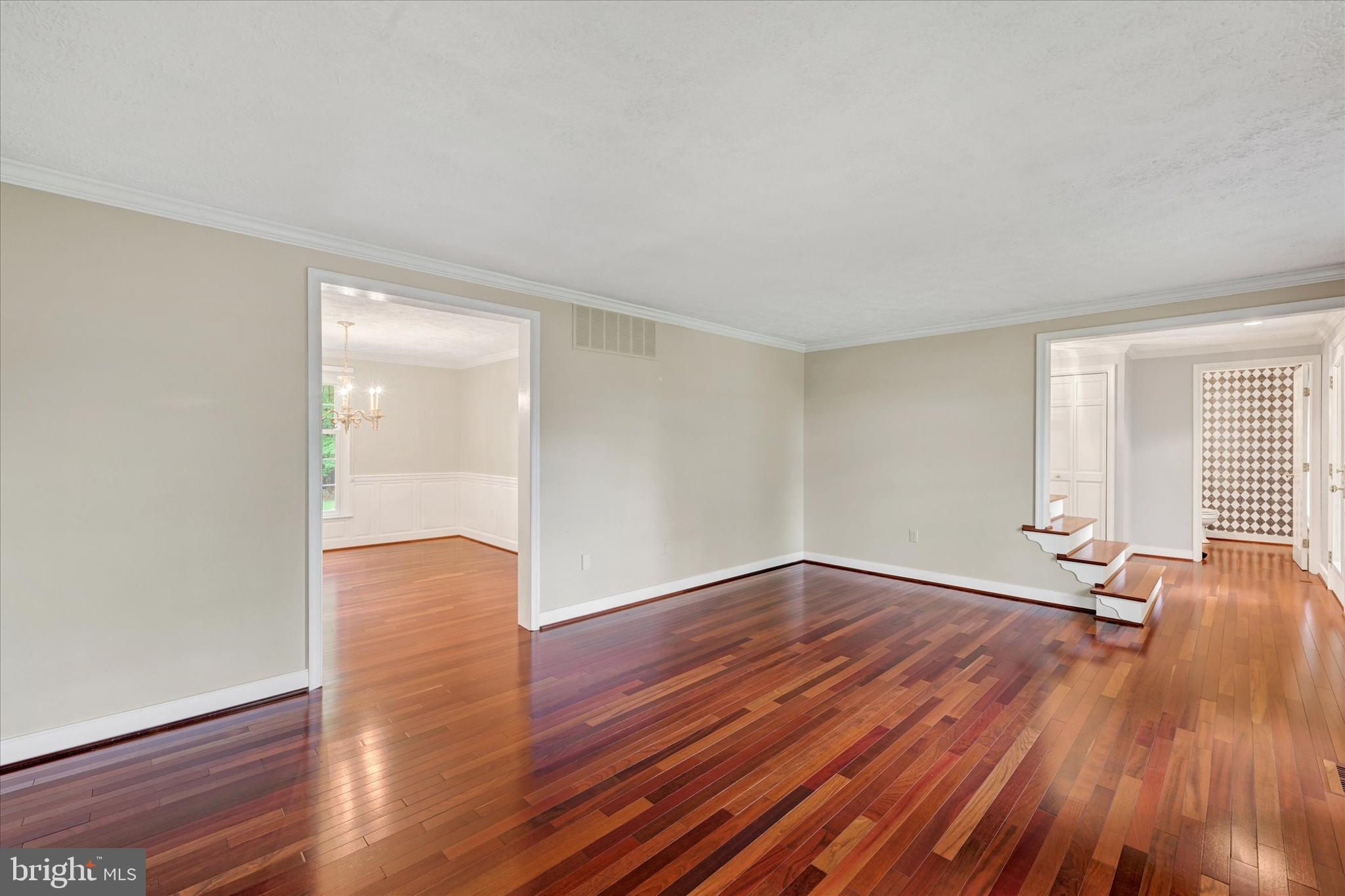 HERITAGE FARMS - Residential