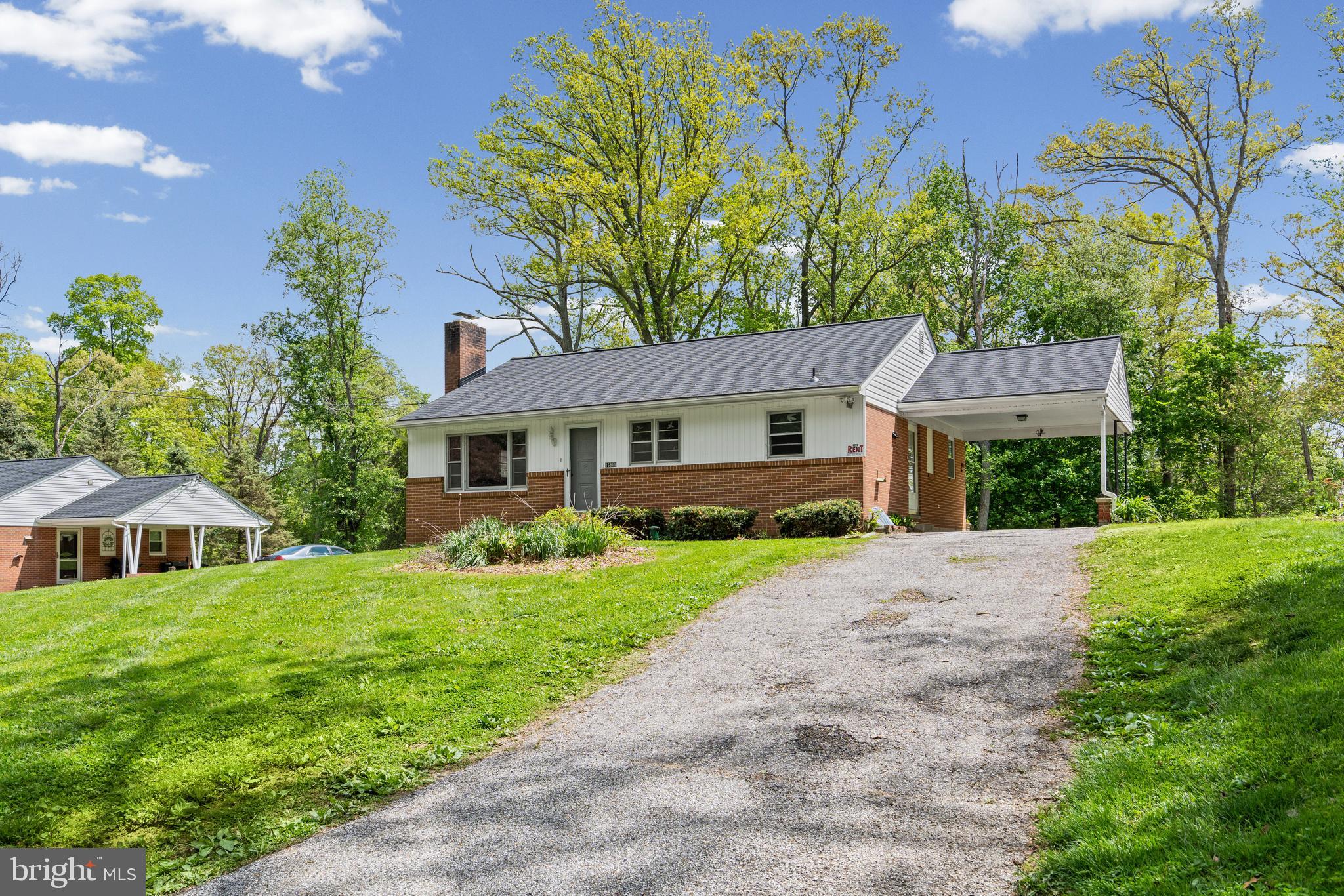 UPPERCO - Residential Lease