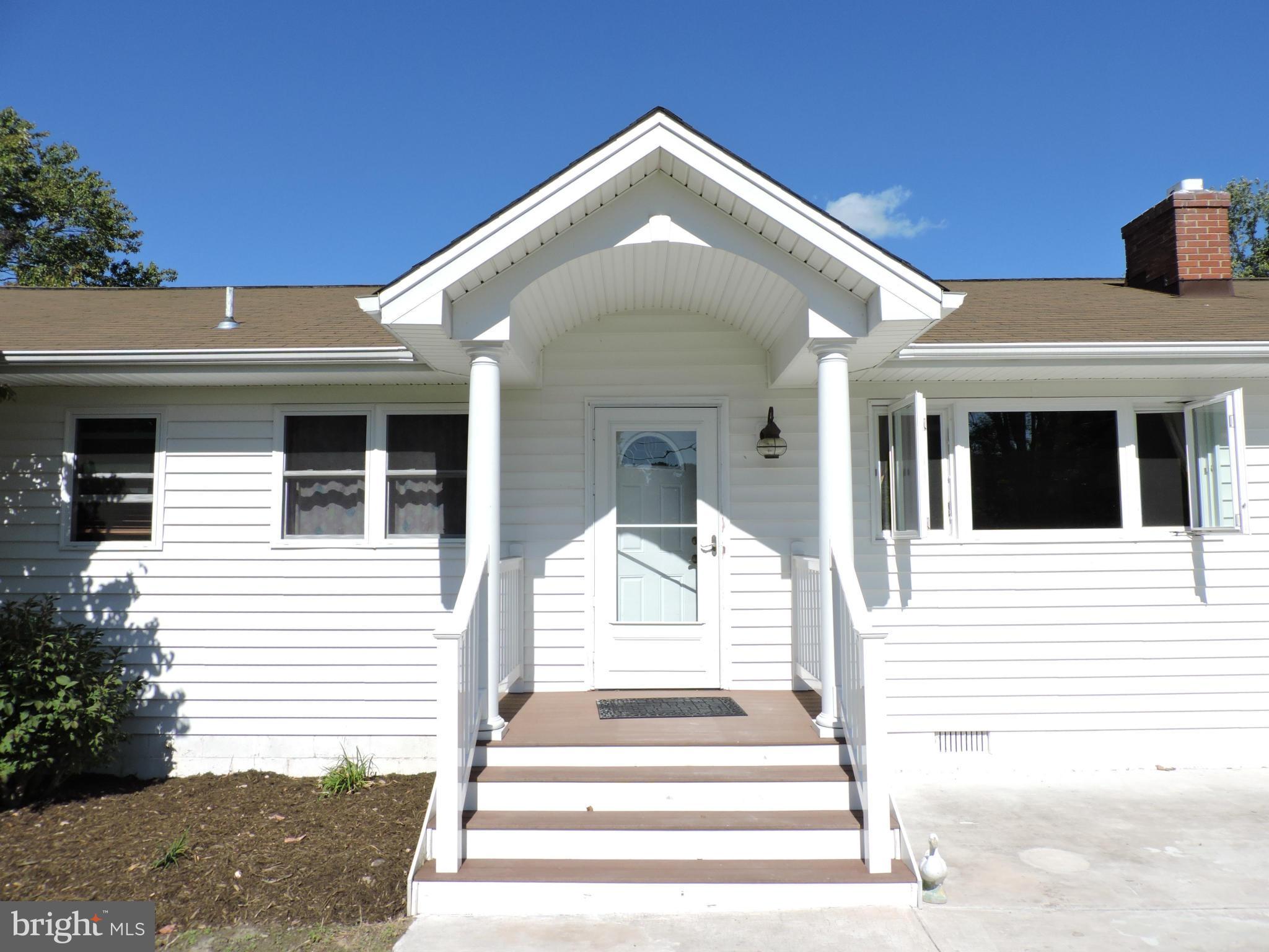 PEACOCK MANOR - Residential