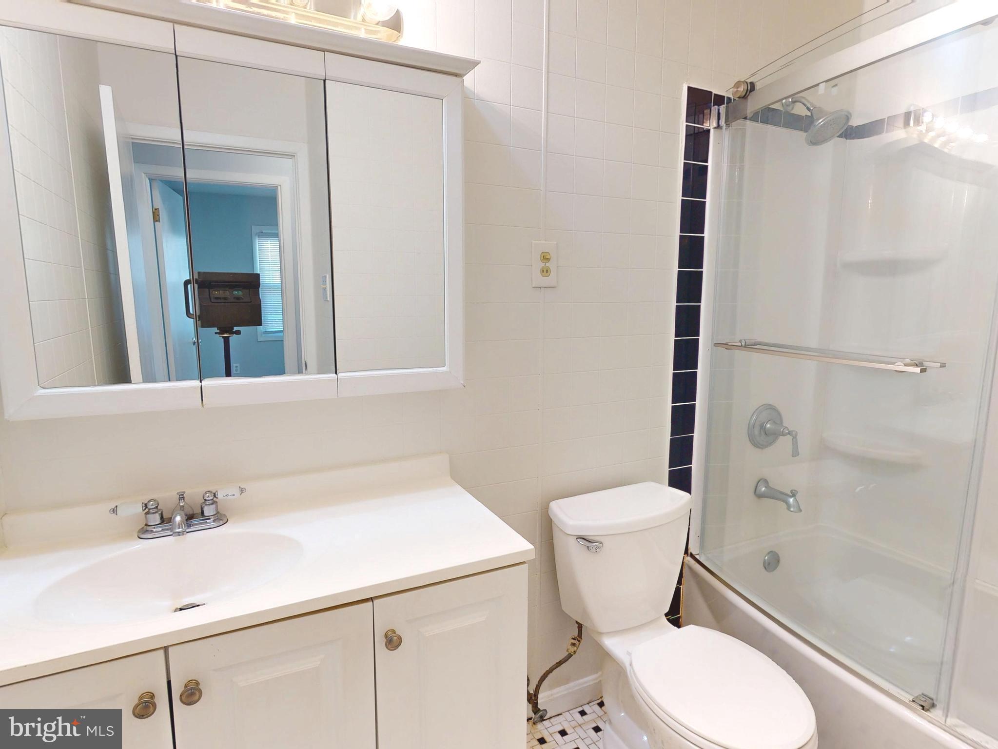 MEADOWBROOK AT BELAIR - Residential