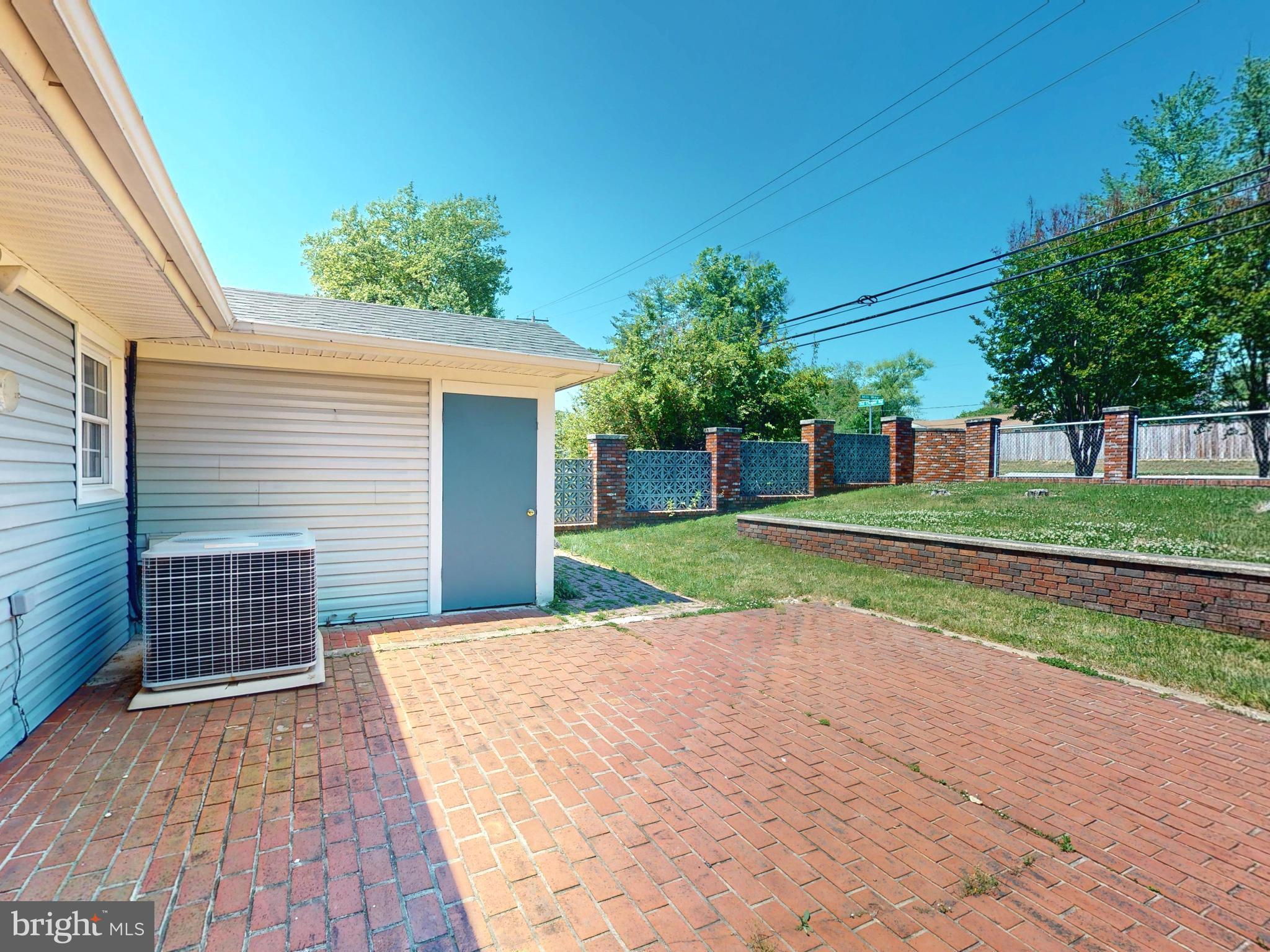 MEADOWBROOK AT BELAIR - Residential