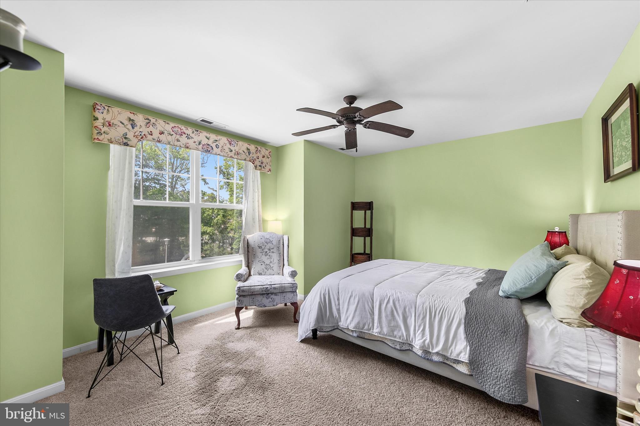 WINDMILL WOODS - Residential