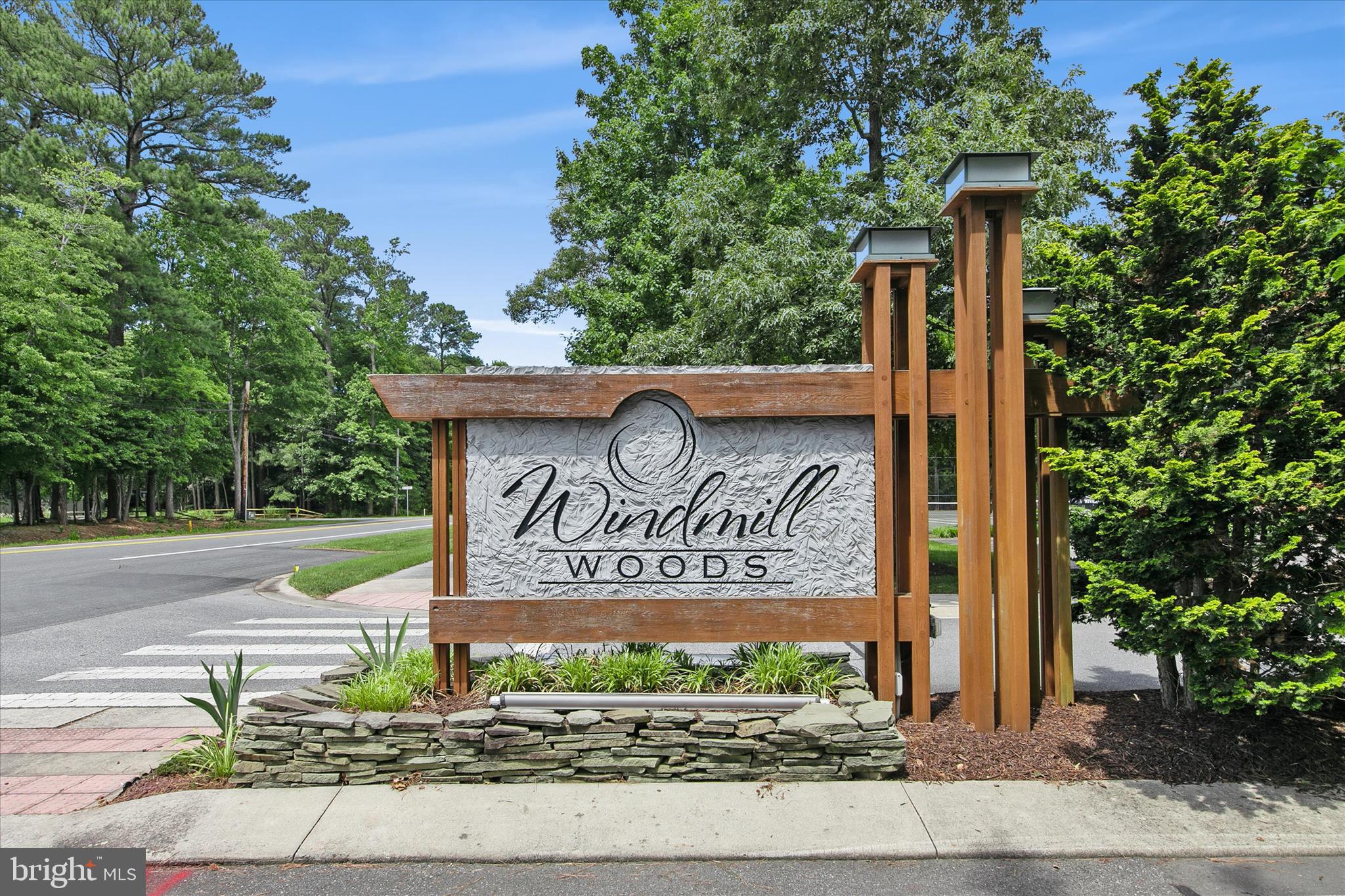 WINDMILL WOODS - Residential