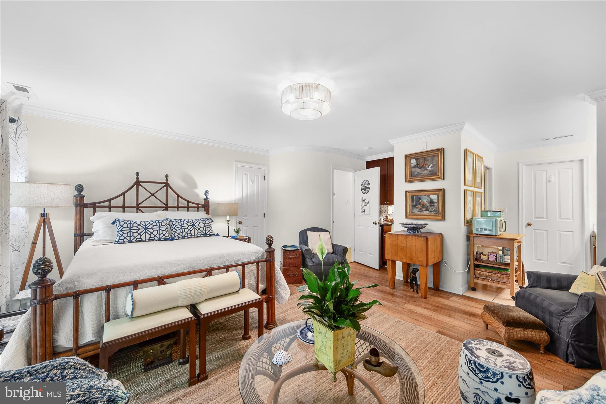 WINDMILL WOODS - Residential