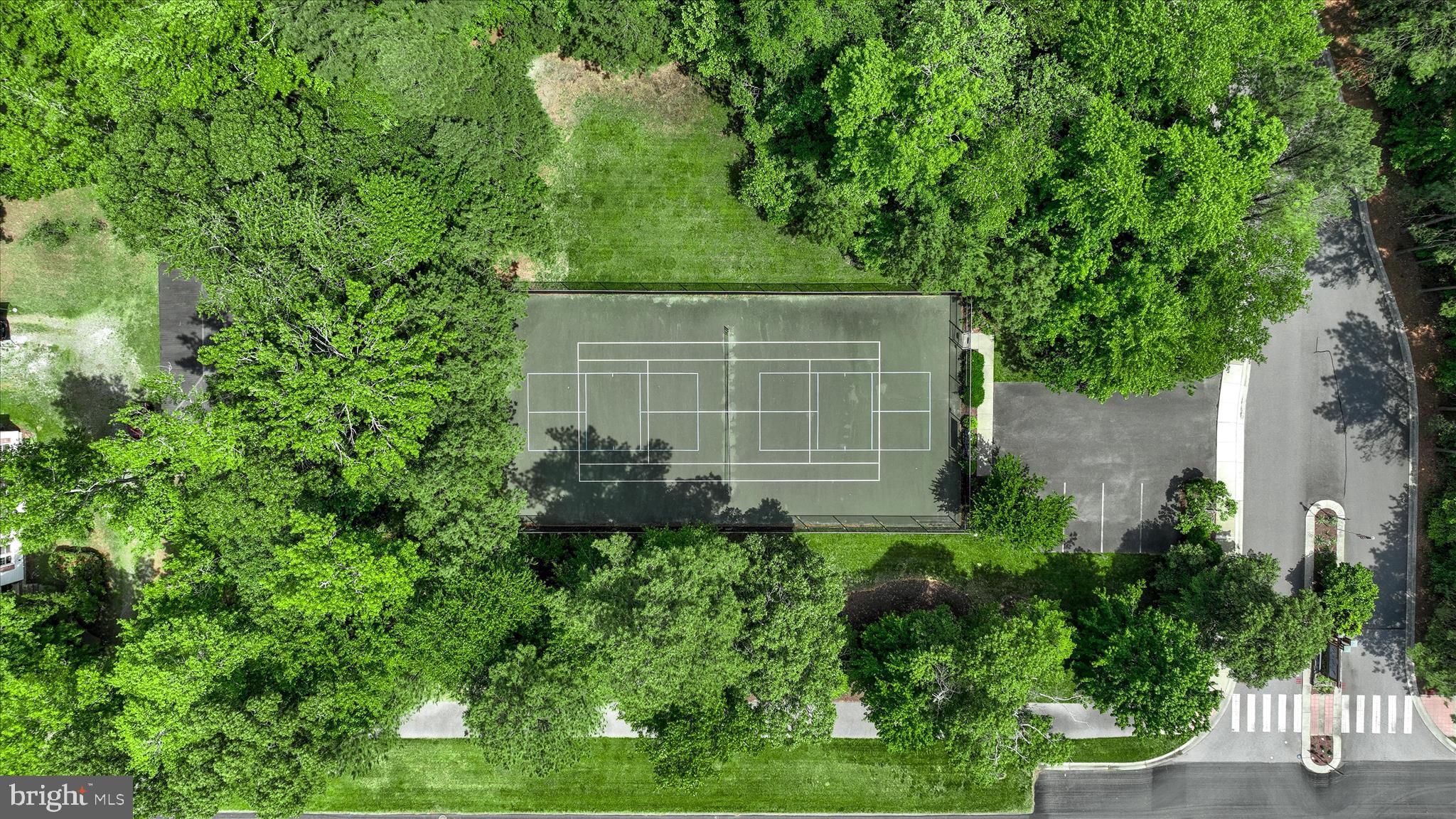 WINDMILL WOODS - Residential