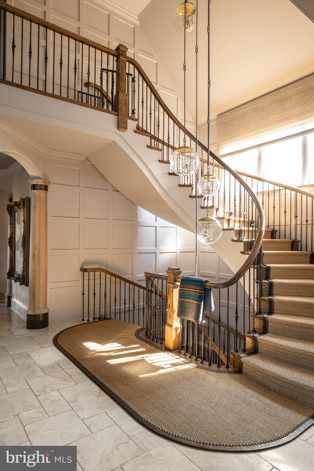 CREIGHTON FARMS - Residential