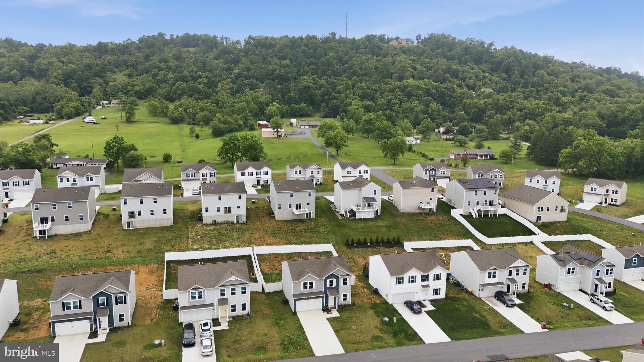 DILLON FARM - Residential
