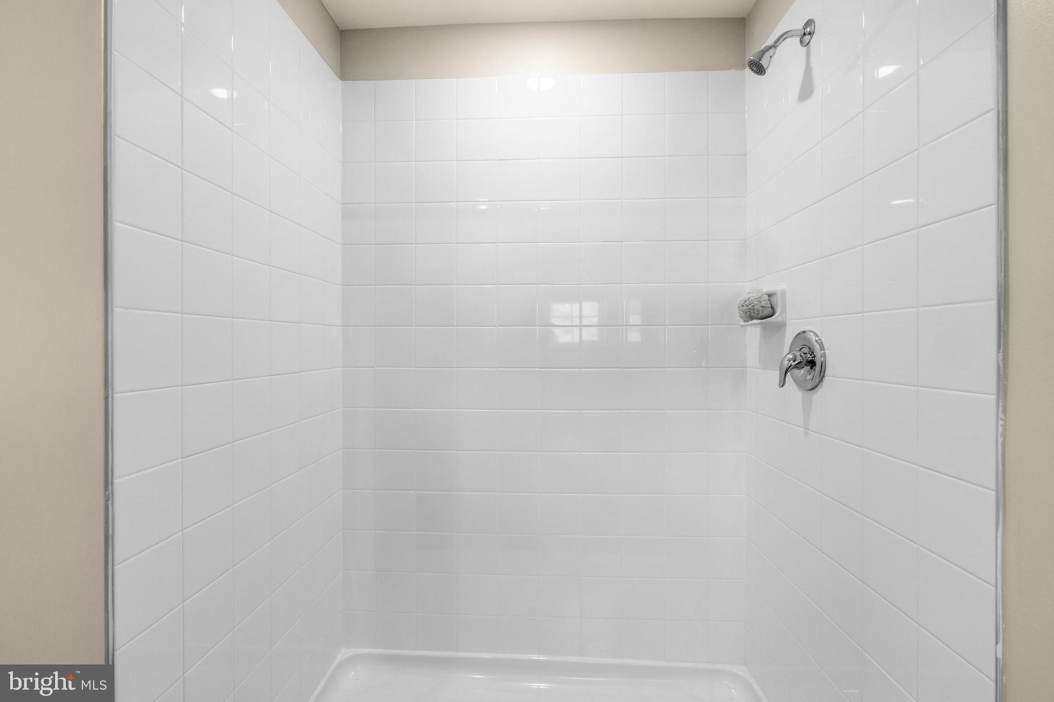 TOLLHOUSE WOODS - Residential