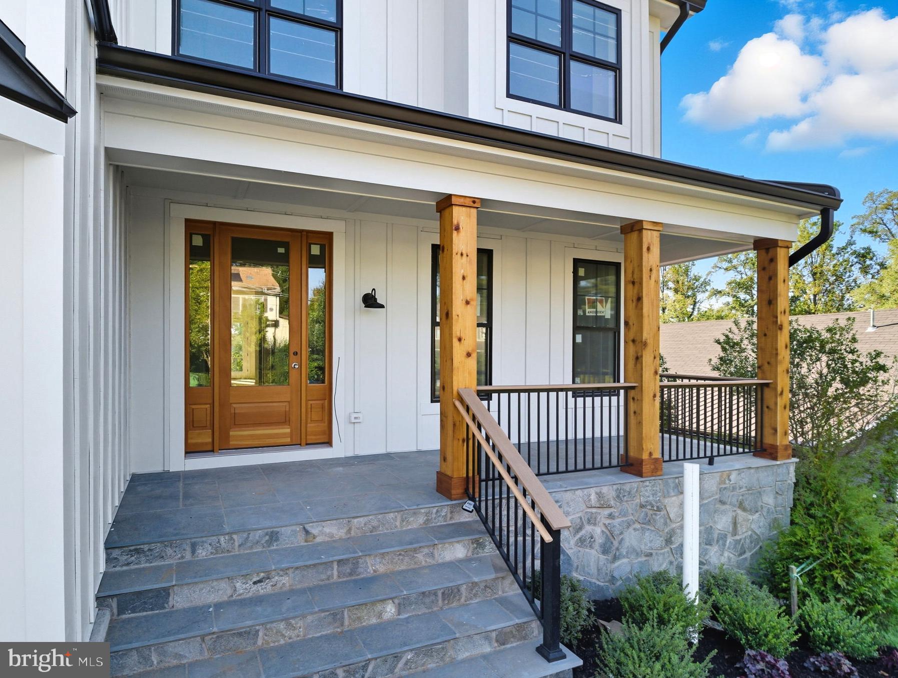 PIMMIT HILLS - Residential