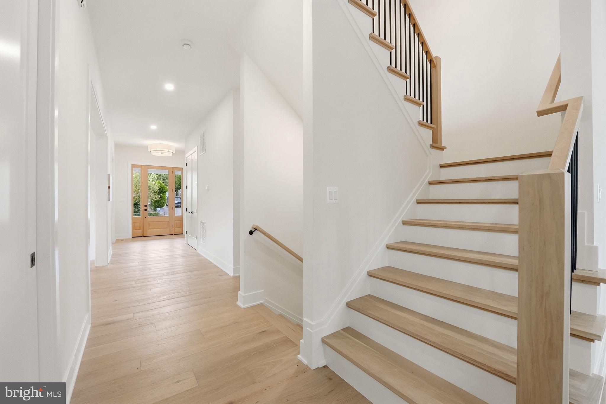 PIMMIT HILLS - Residential