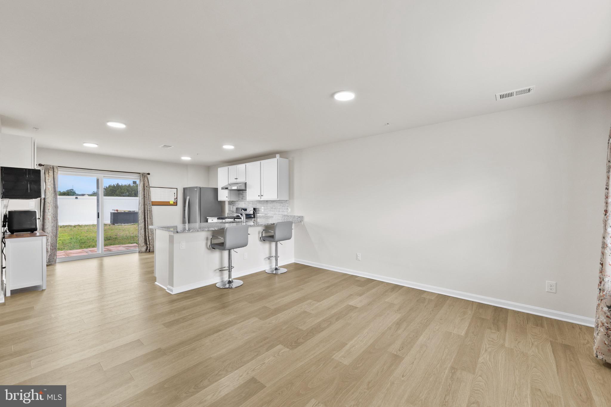 BLACKWATER LANDING - Residential