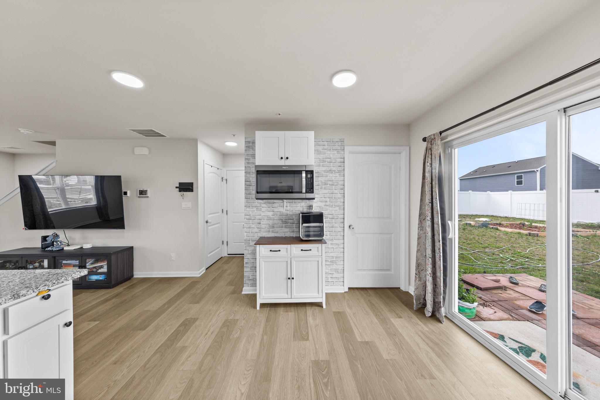 BLACKWATER LANDING - Residential
