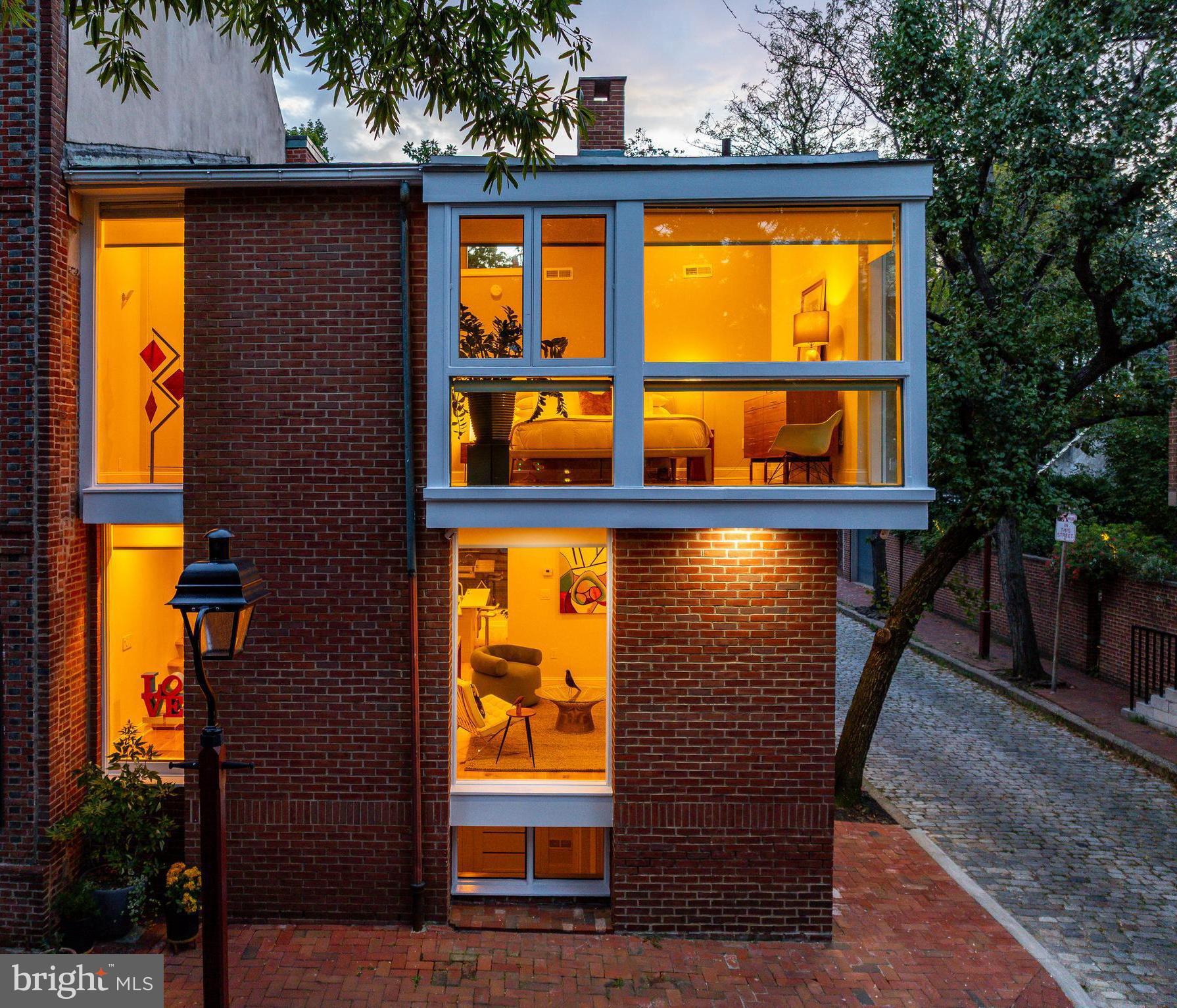 SOCIETY HILL - Residential
