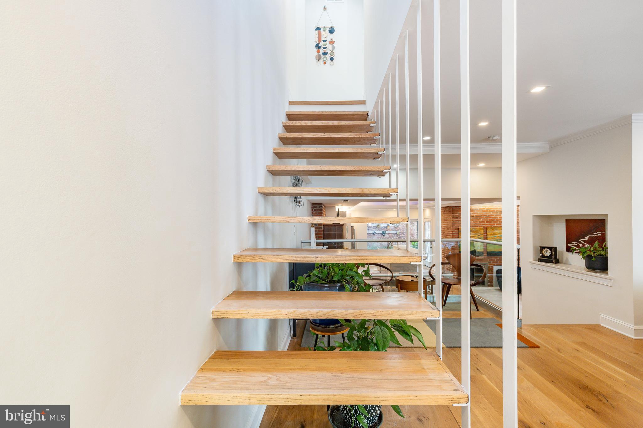 SOCIETY HILL - Residential