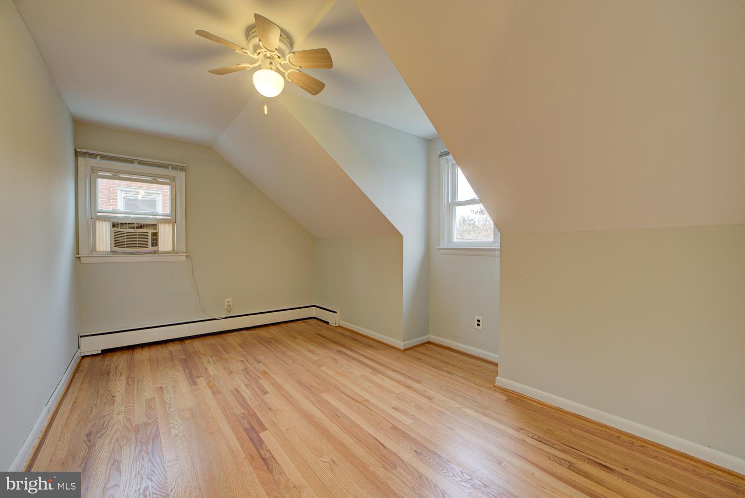 UNIVERSITY PARK - Residential