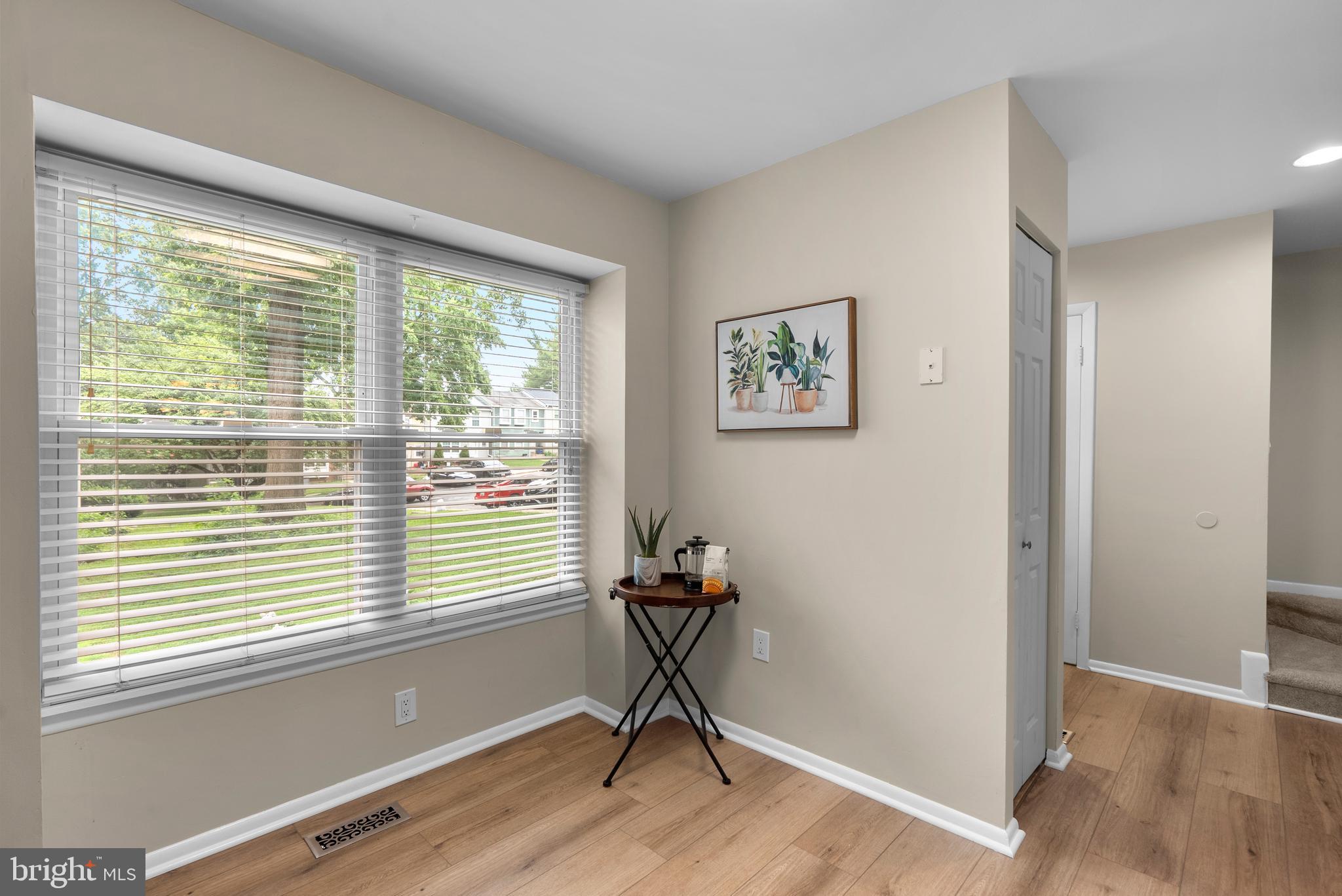 GUNNERS LAKE VILLAGE - Residential
