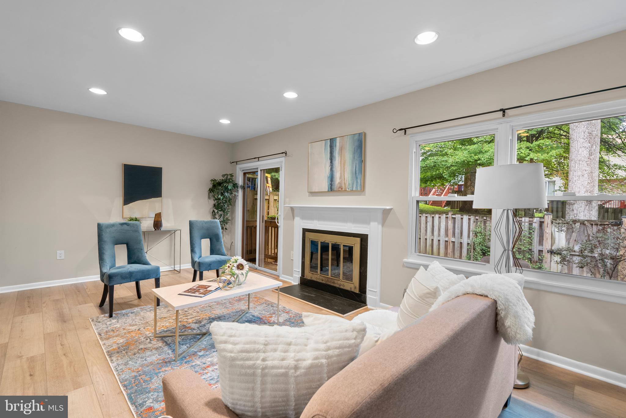 GUNNERS LAKE VILLAGE - Residential