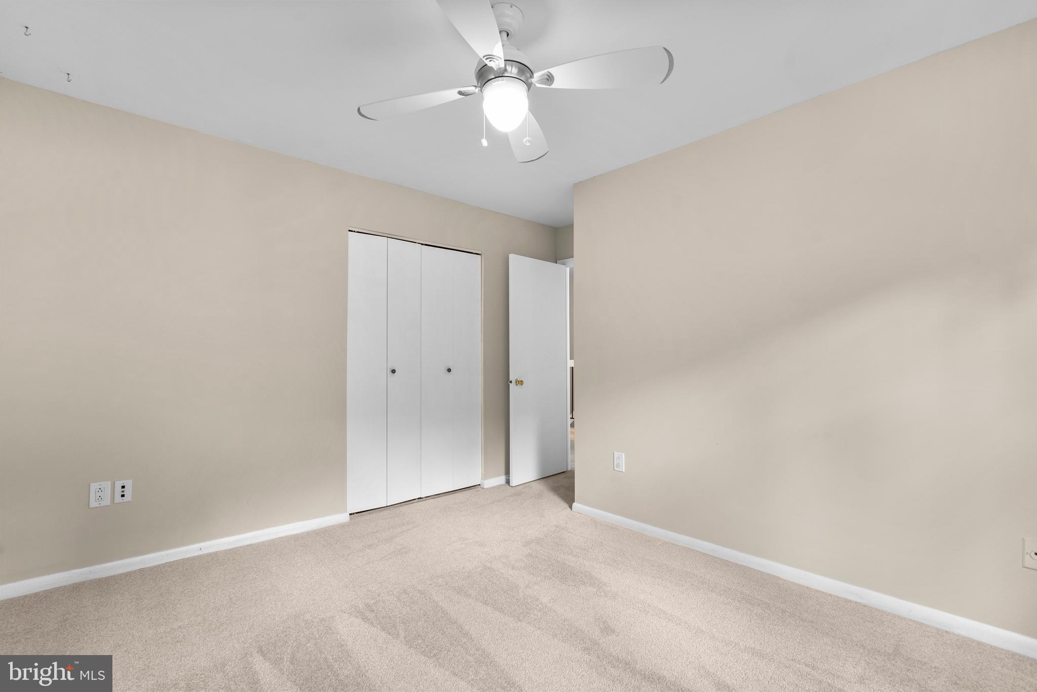 GUNNERS LAKE VILLAGE - Residential