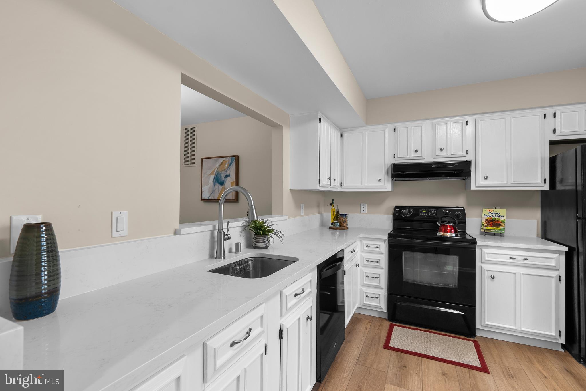 GUNNERS LAKE VILLAGE - Residential