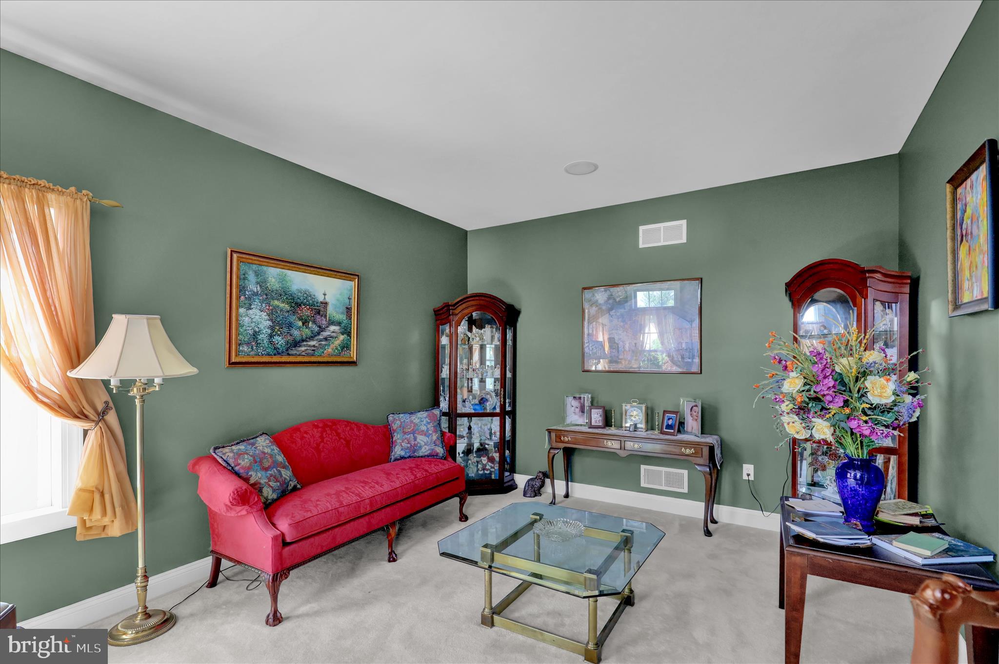 PATHFINDER WOODS - Residential
