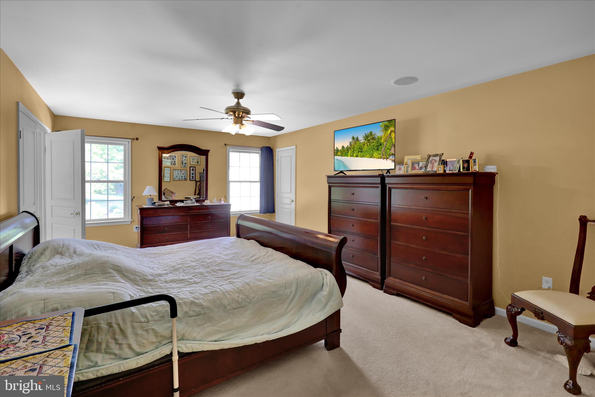PATHFINDER WOODS - Residential