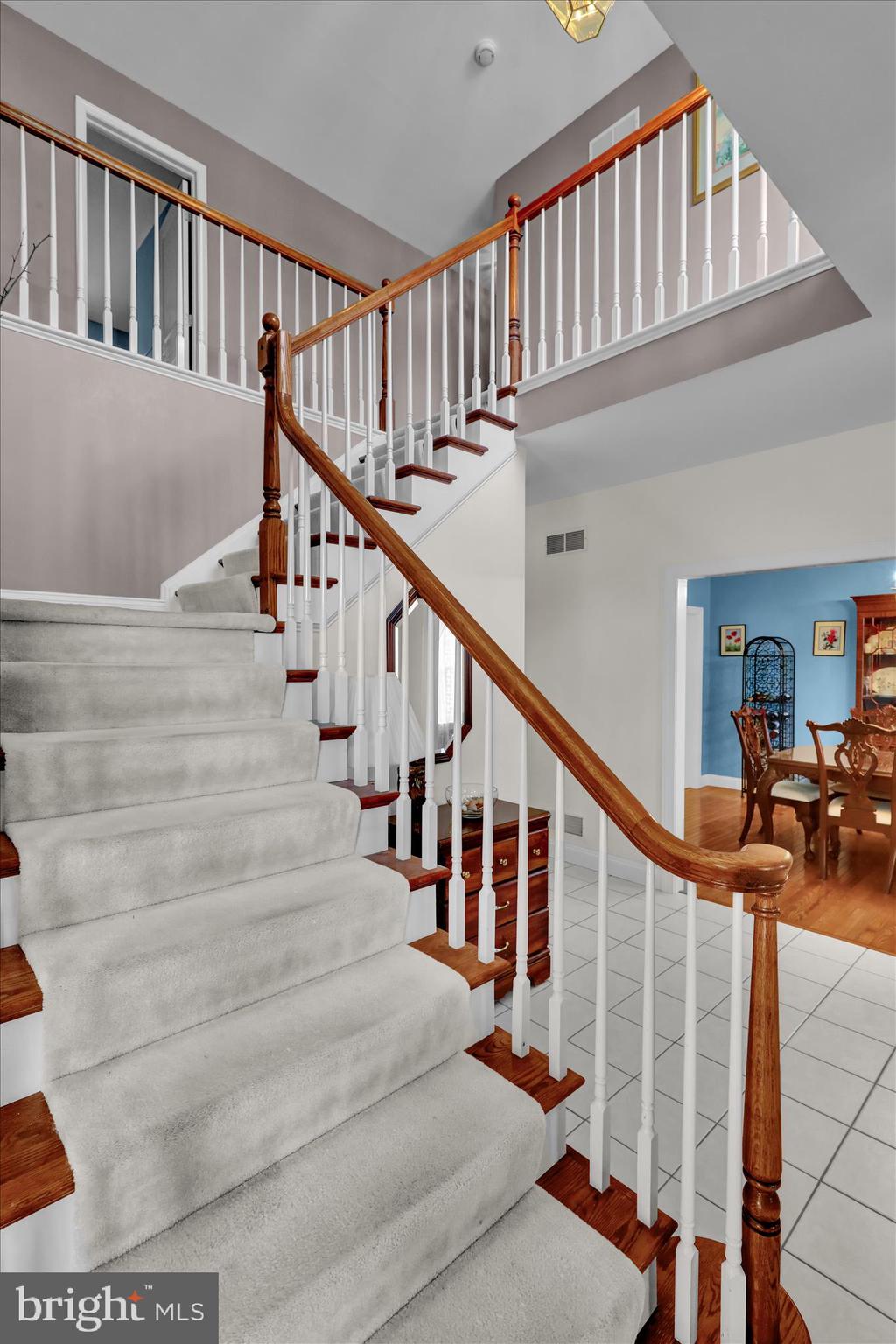 PATHFINDER WOODS - Residential