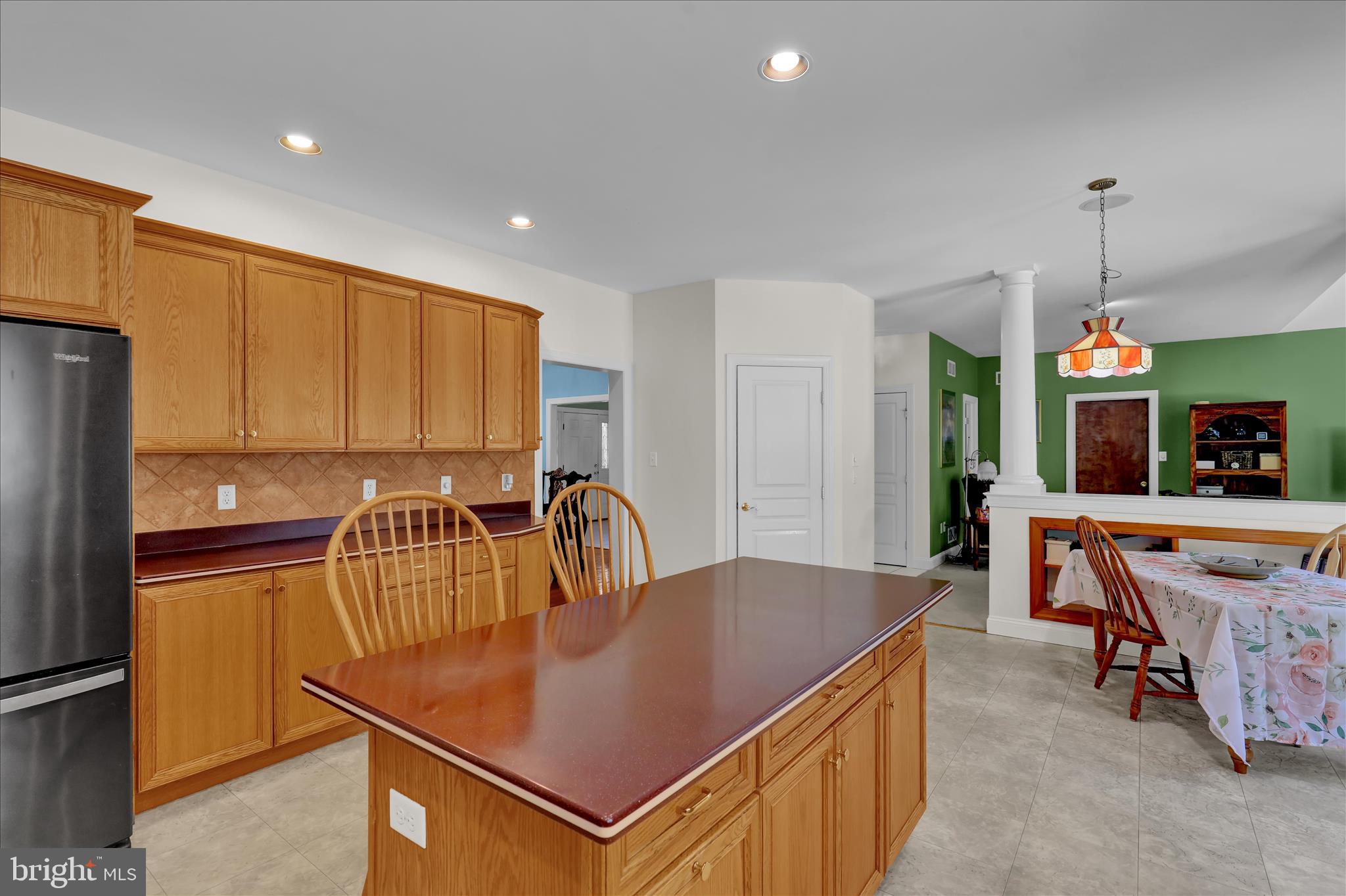 PATHFINDER WOODS - Residential
