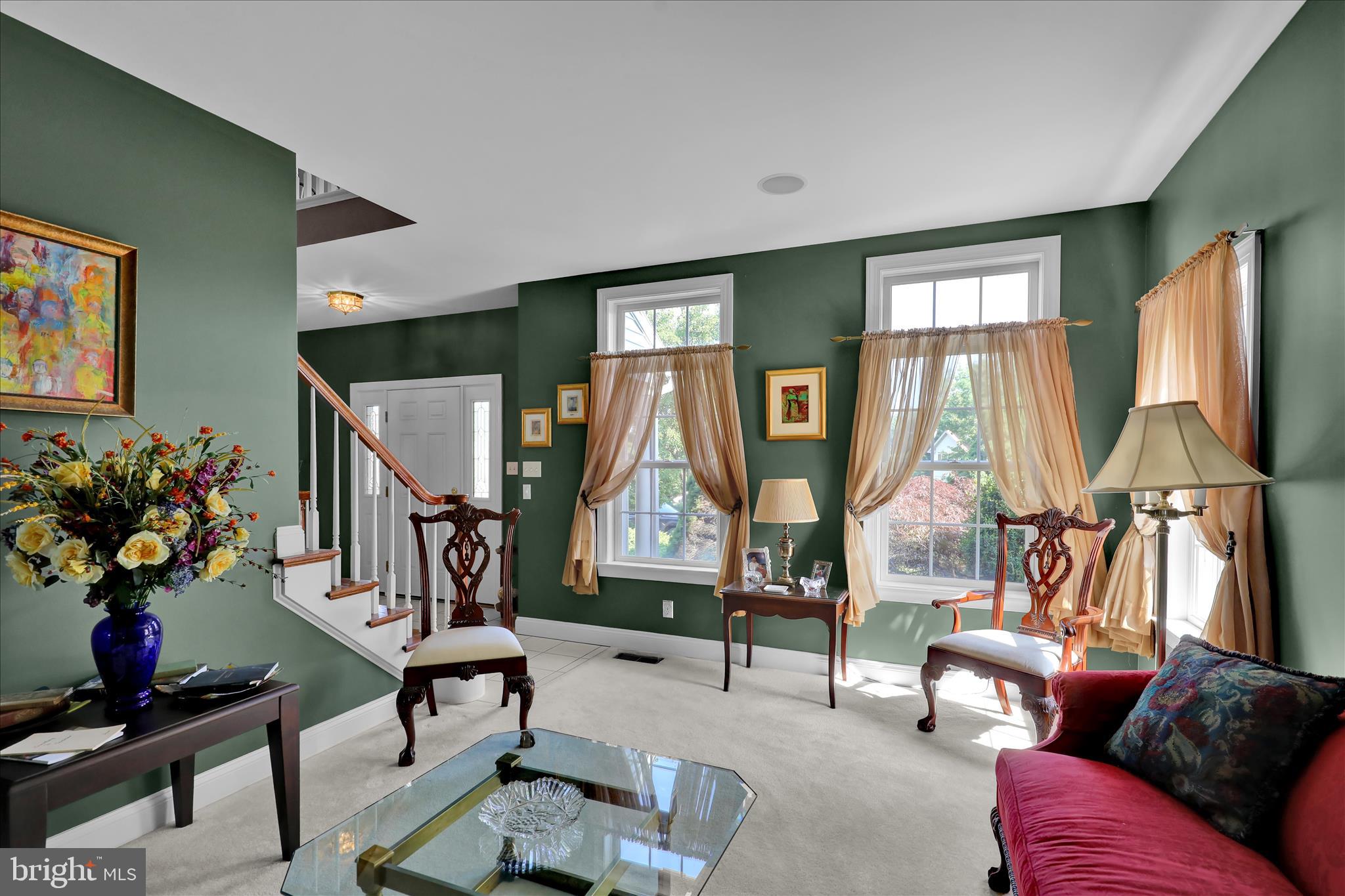 PATHFINDER WOODS - Residential