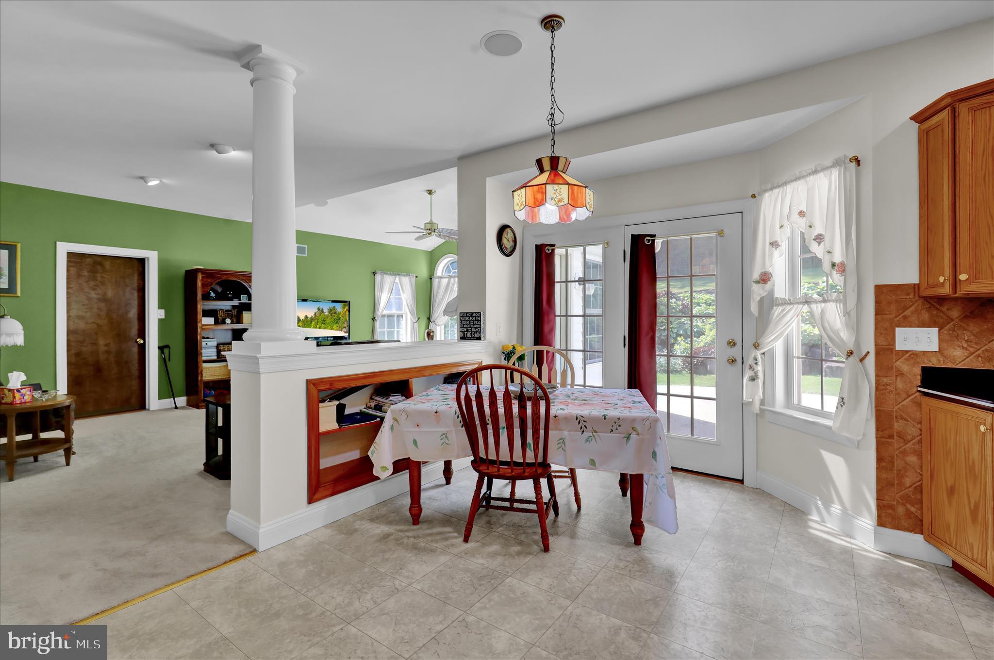 PATHFINDER WOODS - Residential