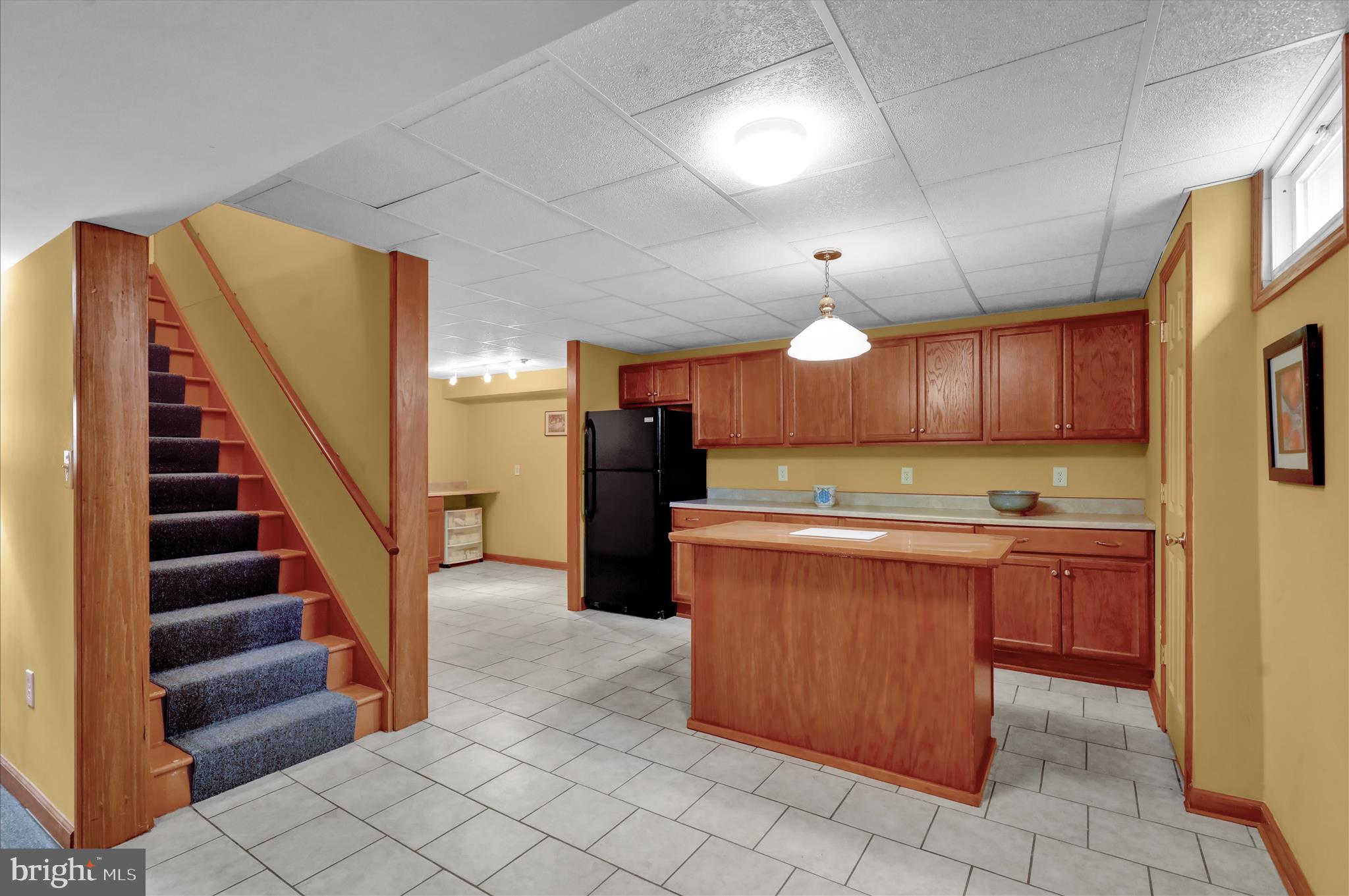 PATHFINDER WOODS - Residential